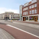 Hoogstraat B 4p *